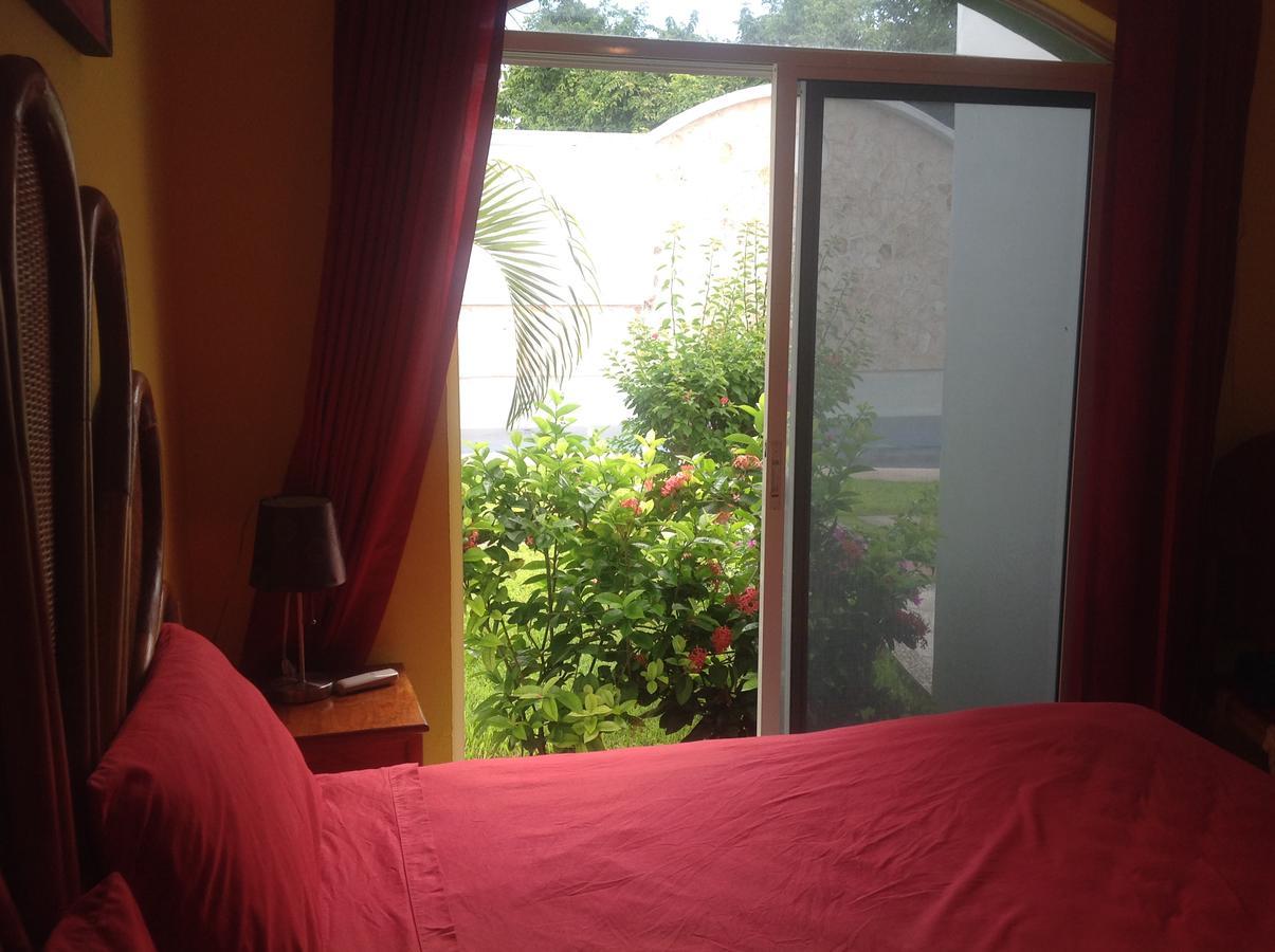 Casa Pili Bed & Breakfast Playa del Carmen Exterior foto